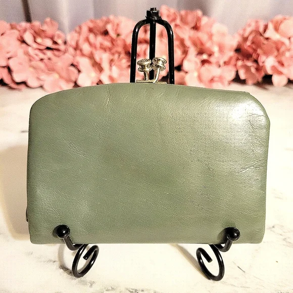 HOBO Vintage Sage Leather Wallet With Kisslock Pouch & Wanderlust Lining